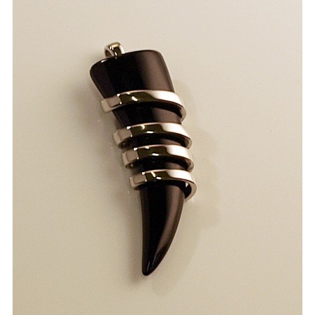Spiral wrapped around Black Shark Tooth
